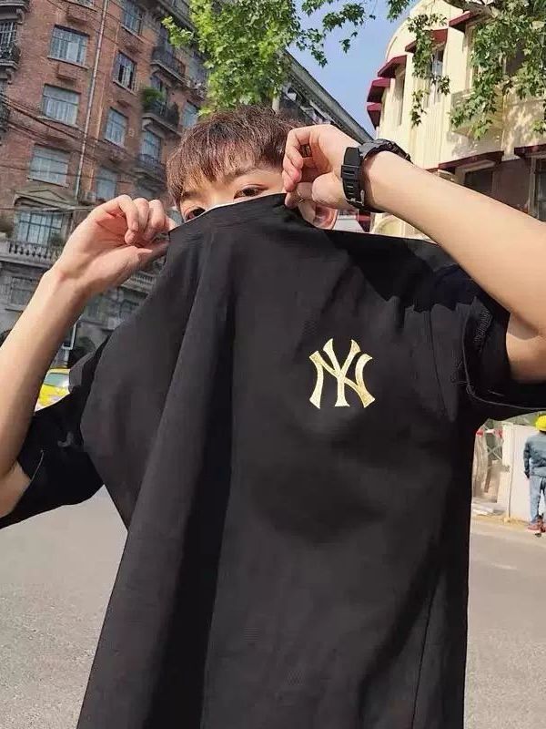 MLB NY刺绣圆领短袖T恤 