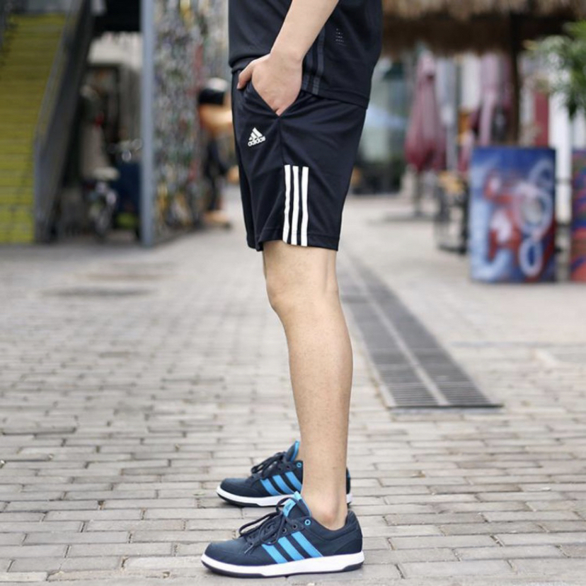 adidas 运动短裤
