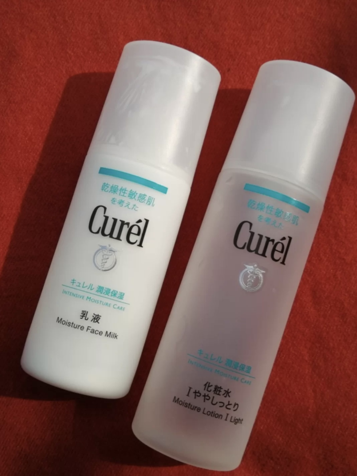 适合敏感肌的珂润水乳