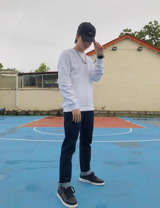 直筒牛仔裤yyds
