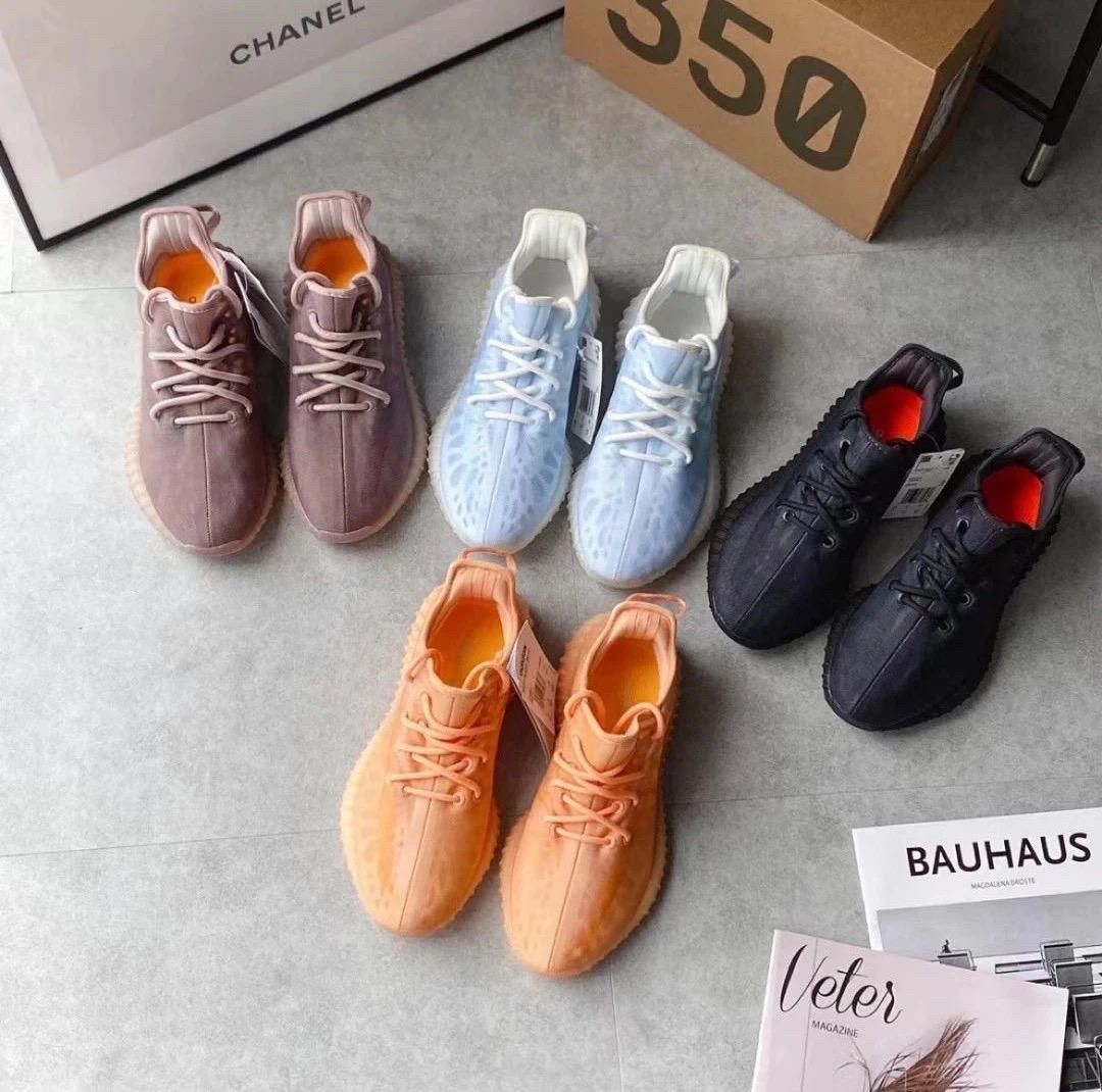Yeezy Boost 350 V2新款