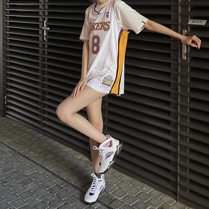 Mitchell Ness 科比 湖人队 8号球衣