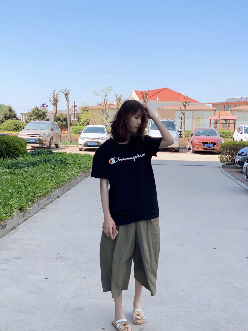 Champion 草写logo字母情侣款T恤