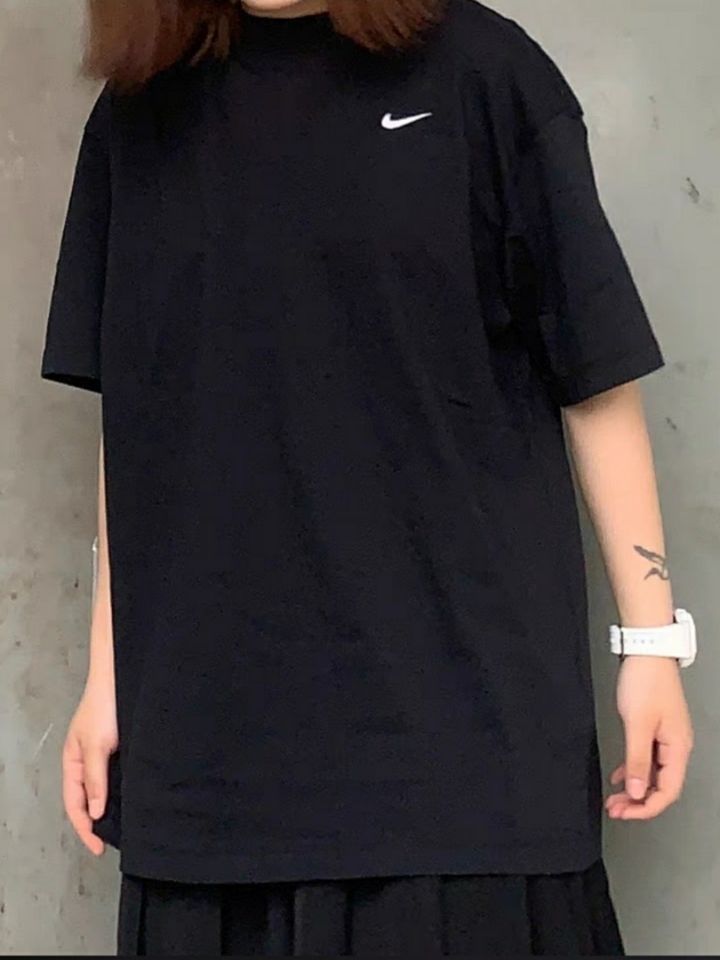 宽松/简约短袖
