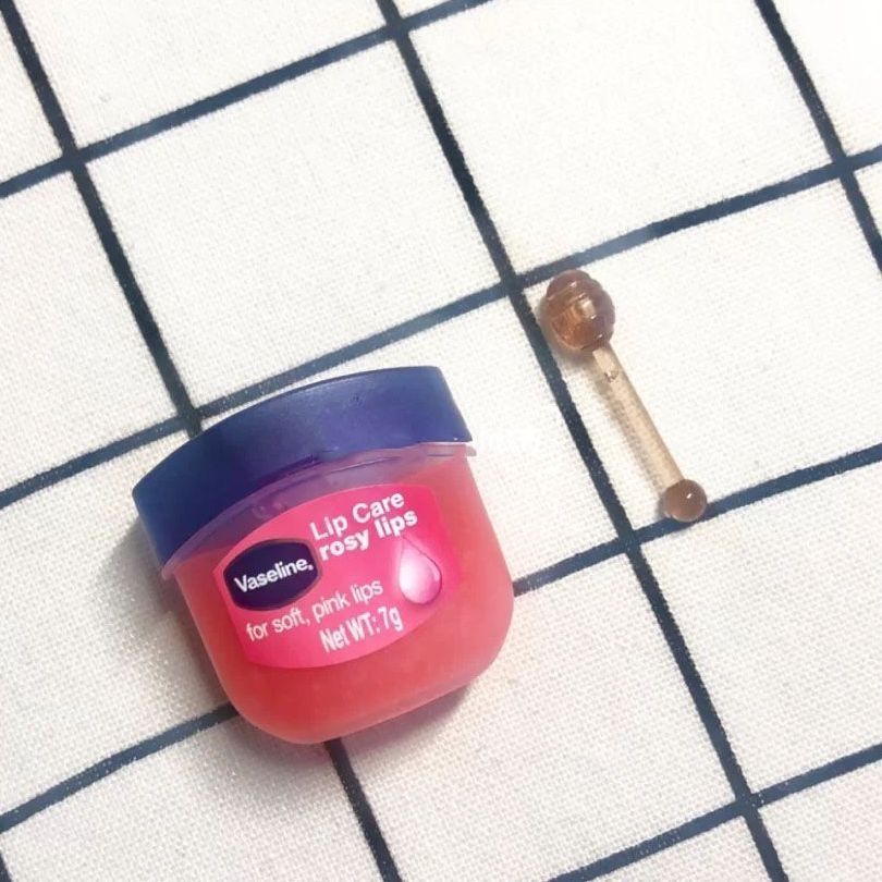 ✨口红控标配：凡士林润唇膏
