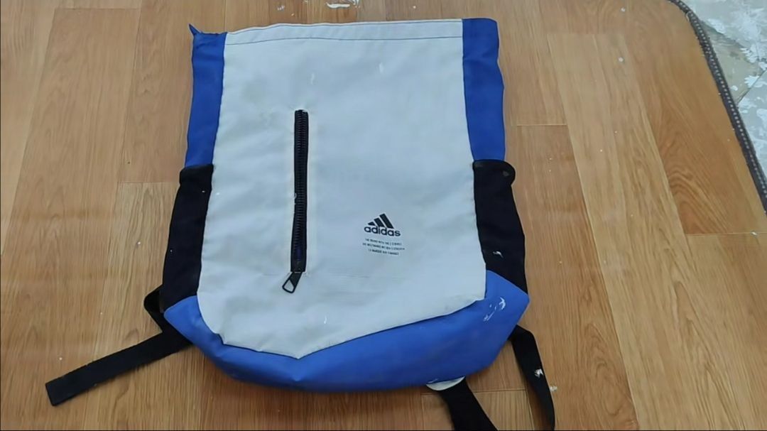 Adidas top—zip双肩包分享