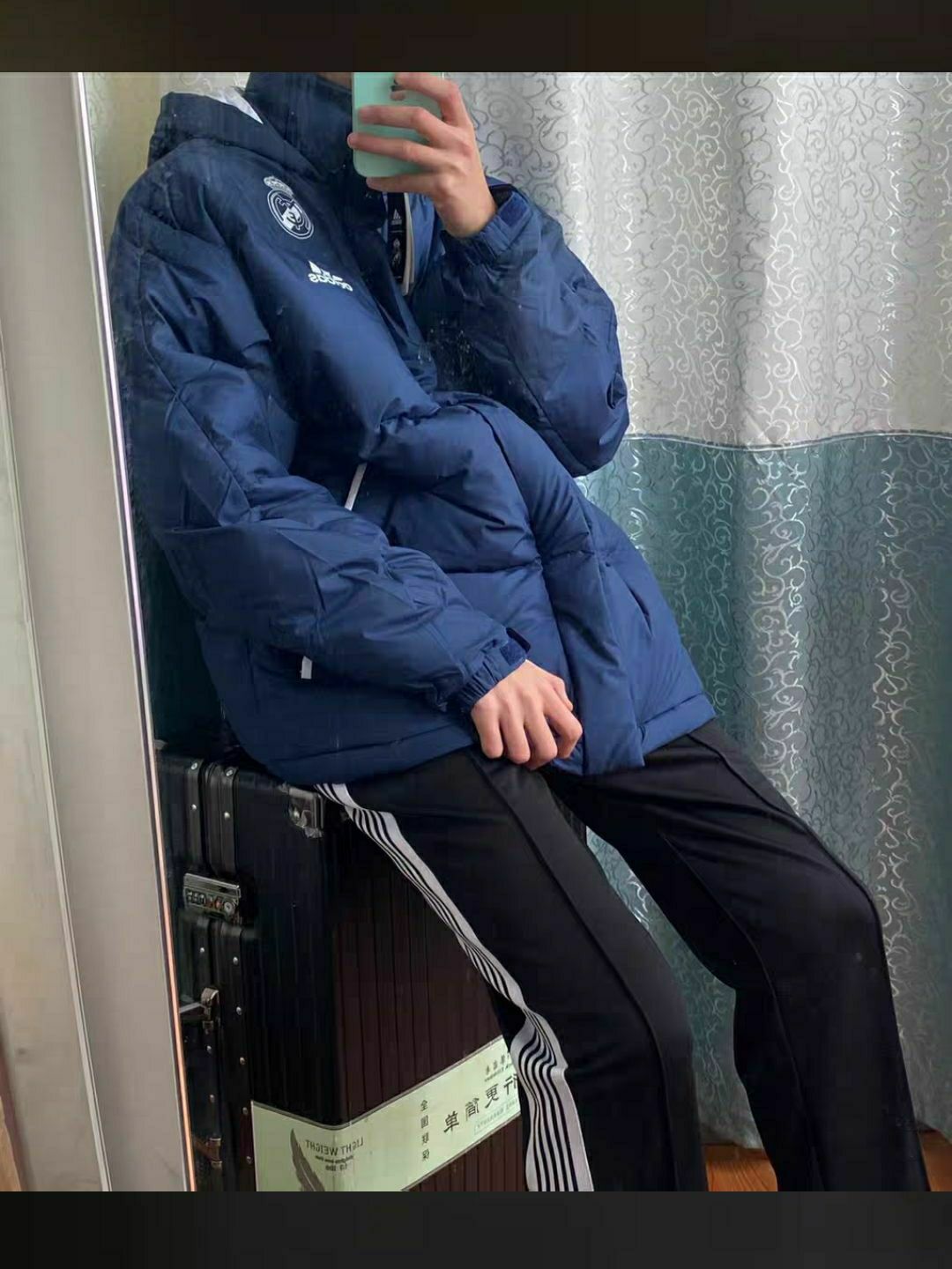 Adidas 保暖运动羽绒服防风外套
