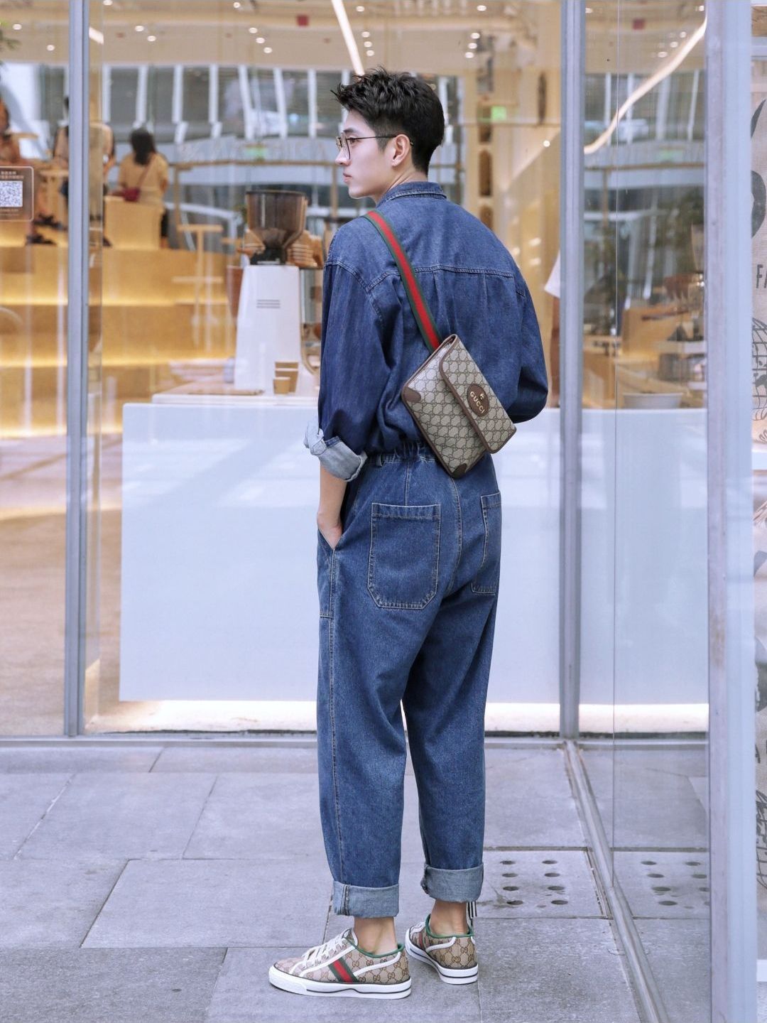 Gucci经典logo斜挎包分享
