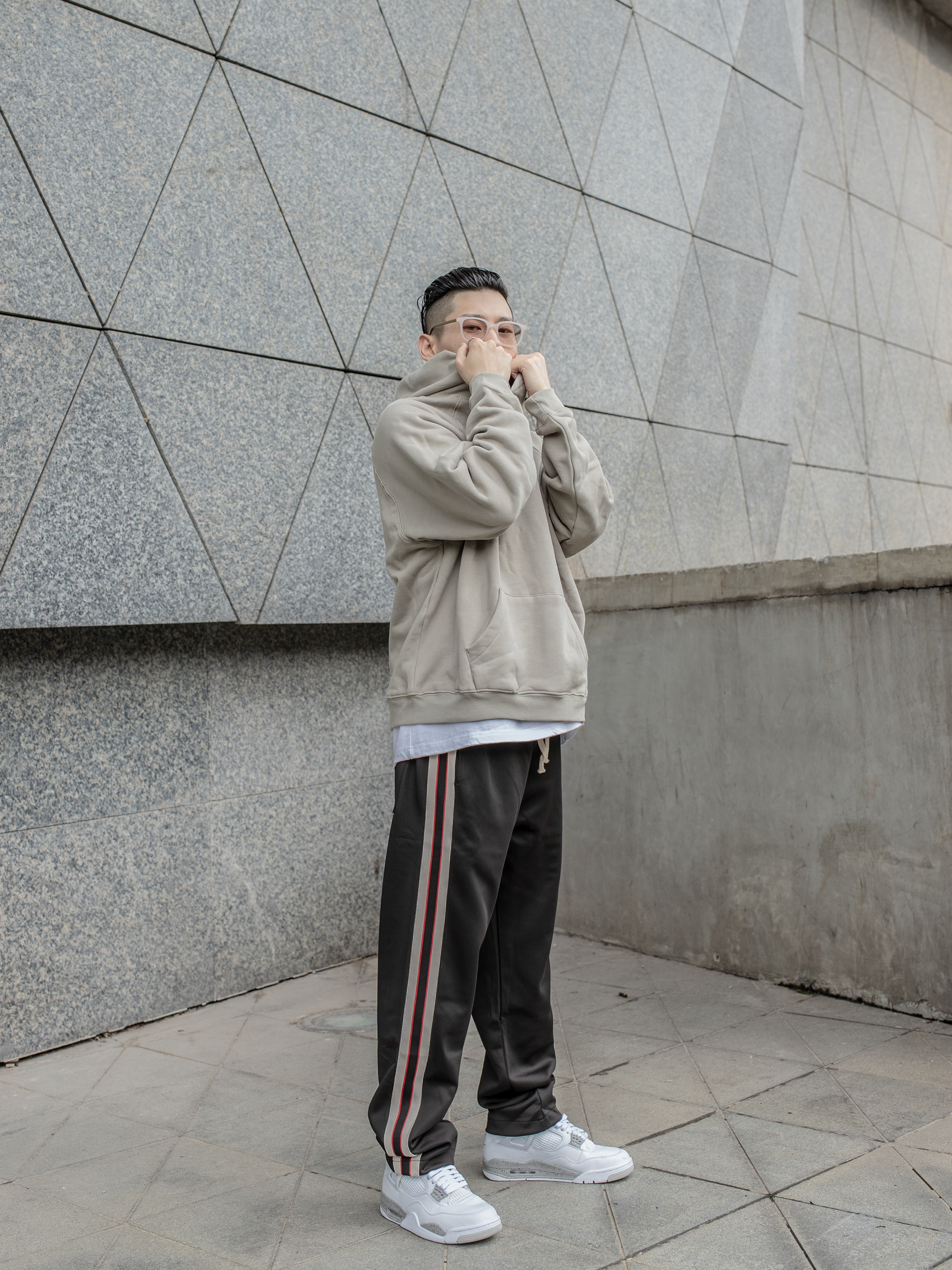 ESSENTIALS SS21帽衫