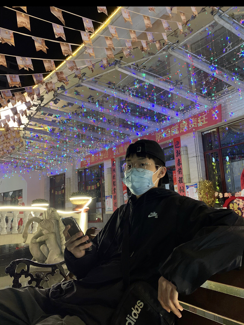 Nike SB轻薄连帽半拉链夹克分享