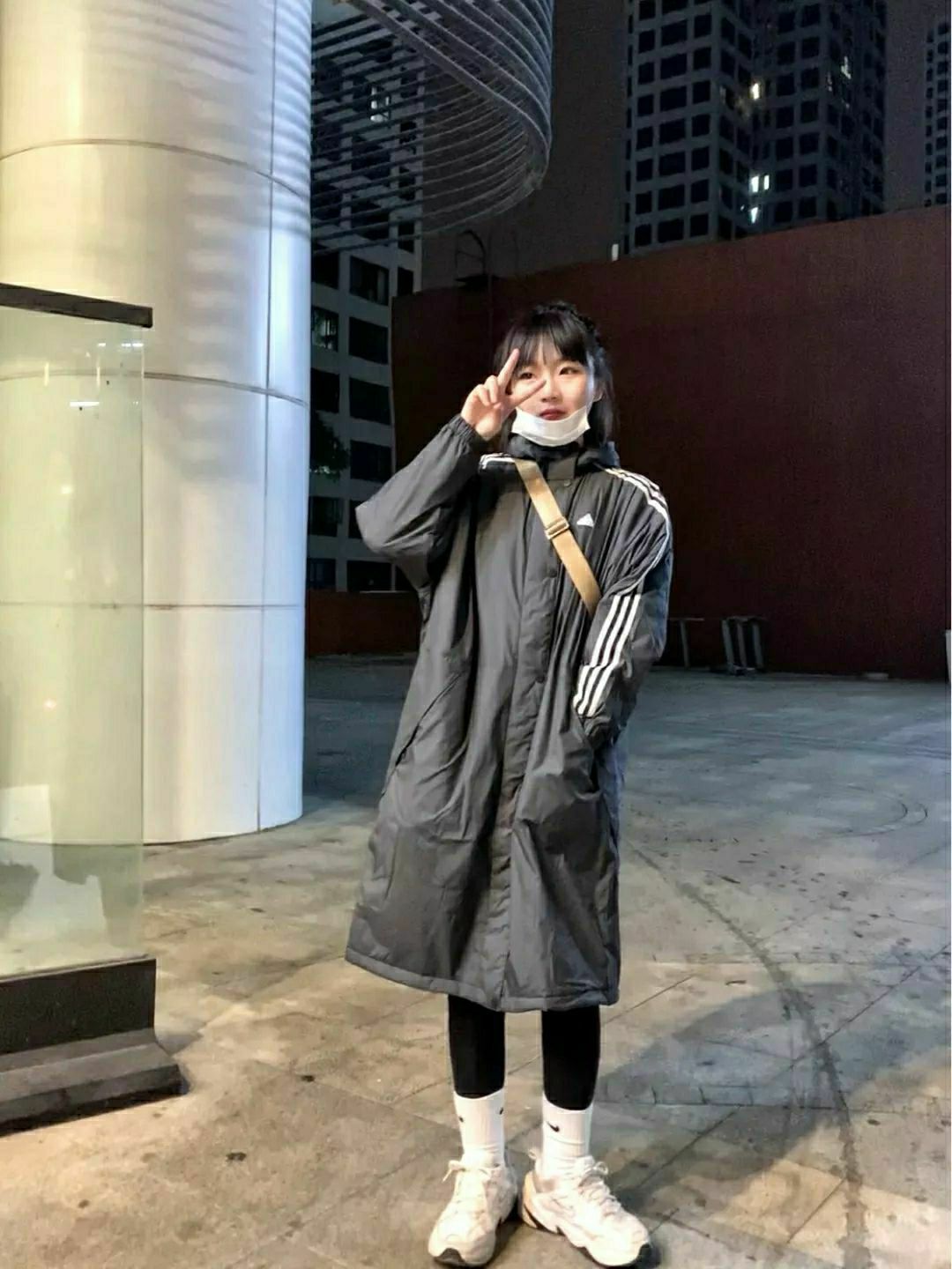 Adidas 户外女子运动棉衣