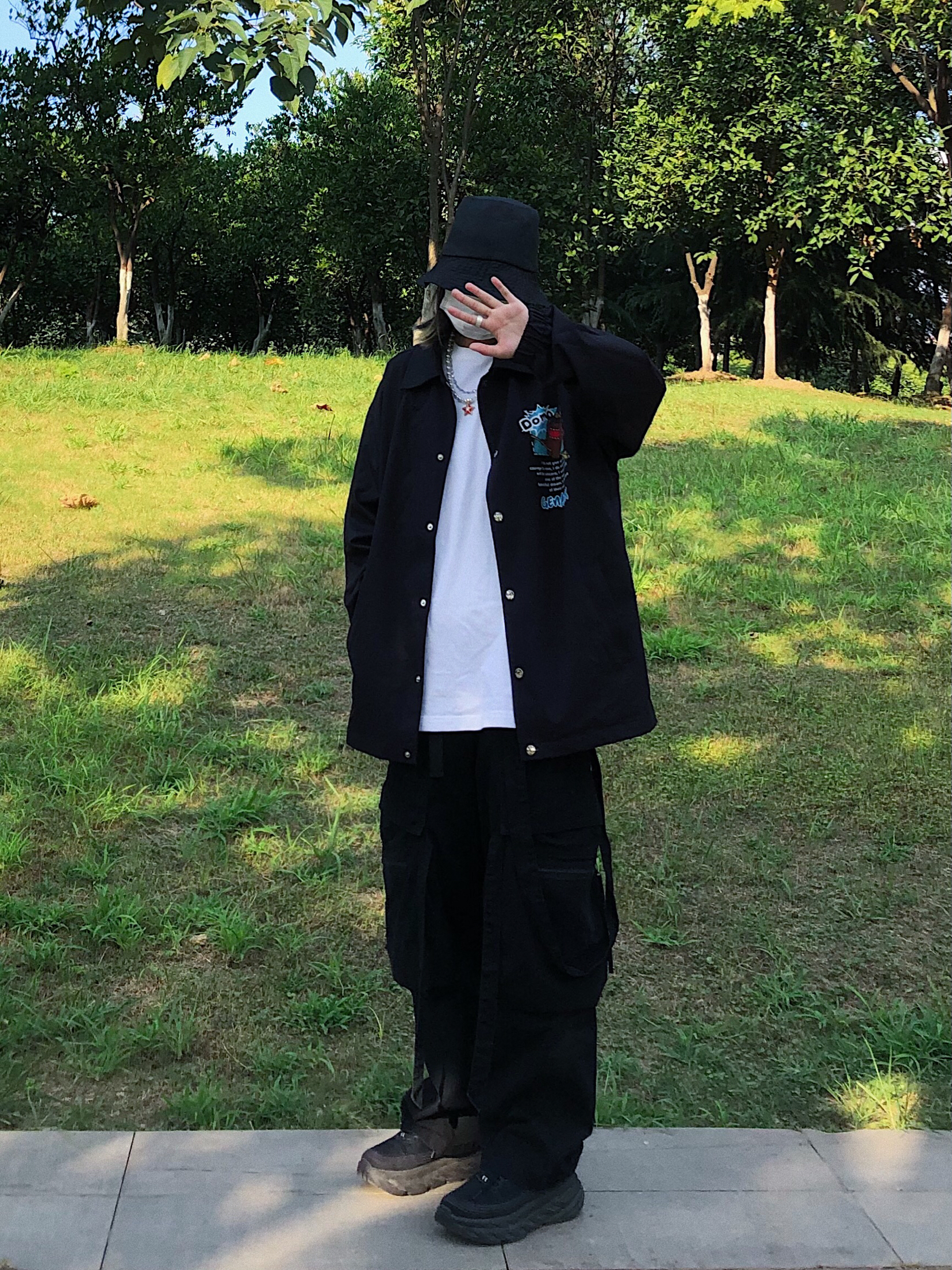 一身黑怎么燥起来