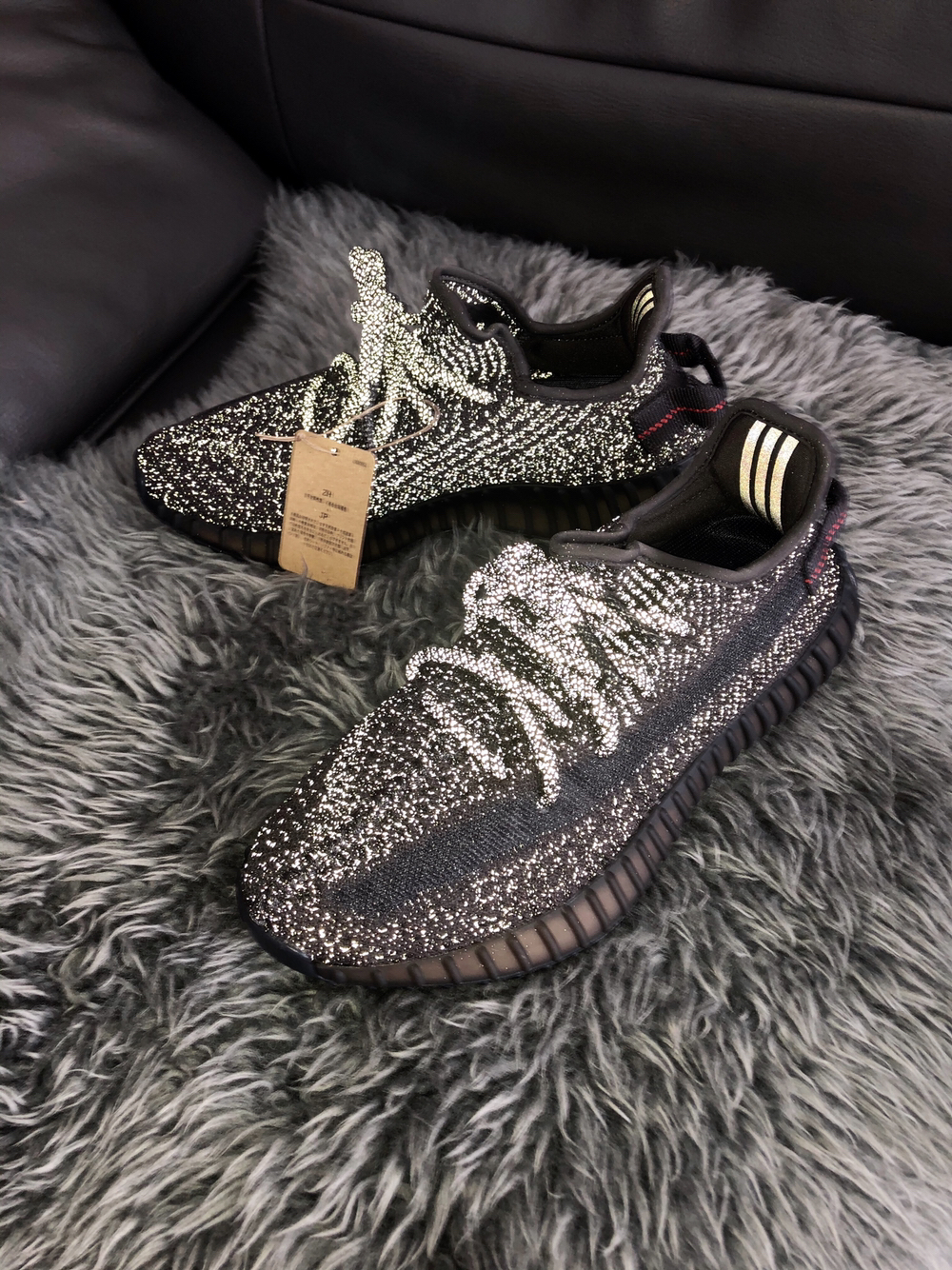 Yeezy 350🖤黑满天星