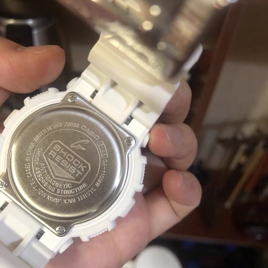学生党推荐！【SMFK合作款礼盒】Casio/卡西欧 G-SHOCK系列 运动防水网红小白色男女表