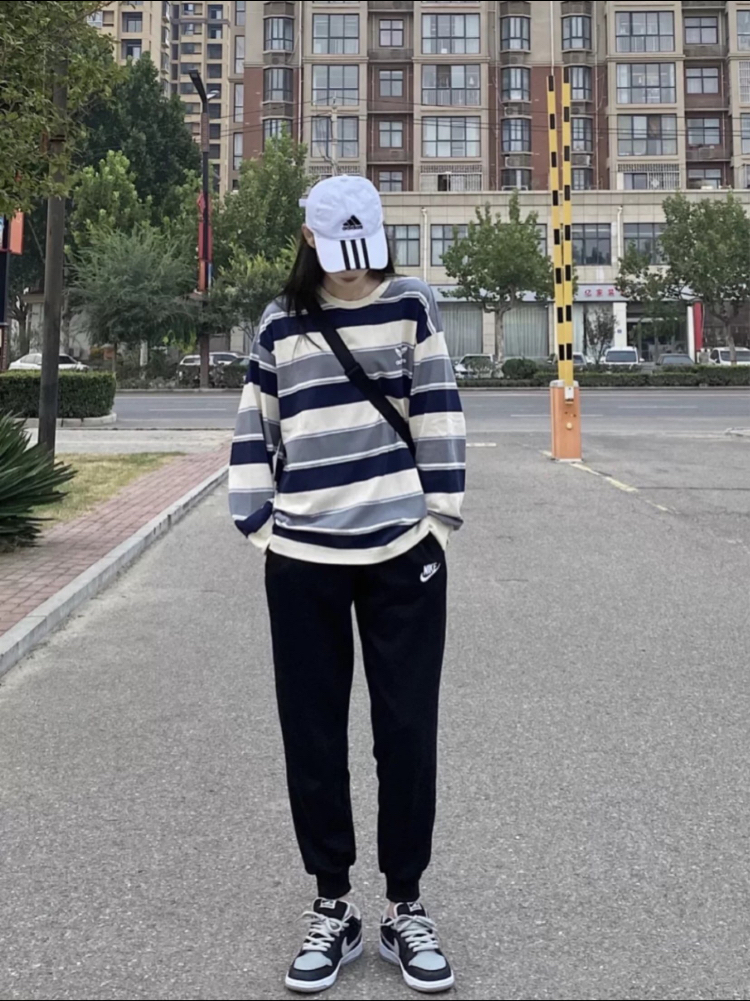Nike 2021AW 运动收口梭织长裤 DD5311