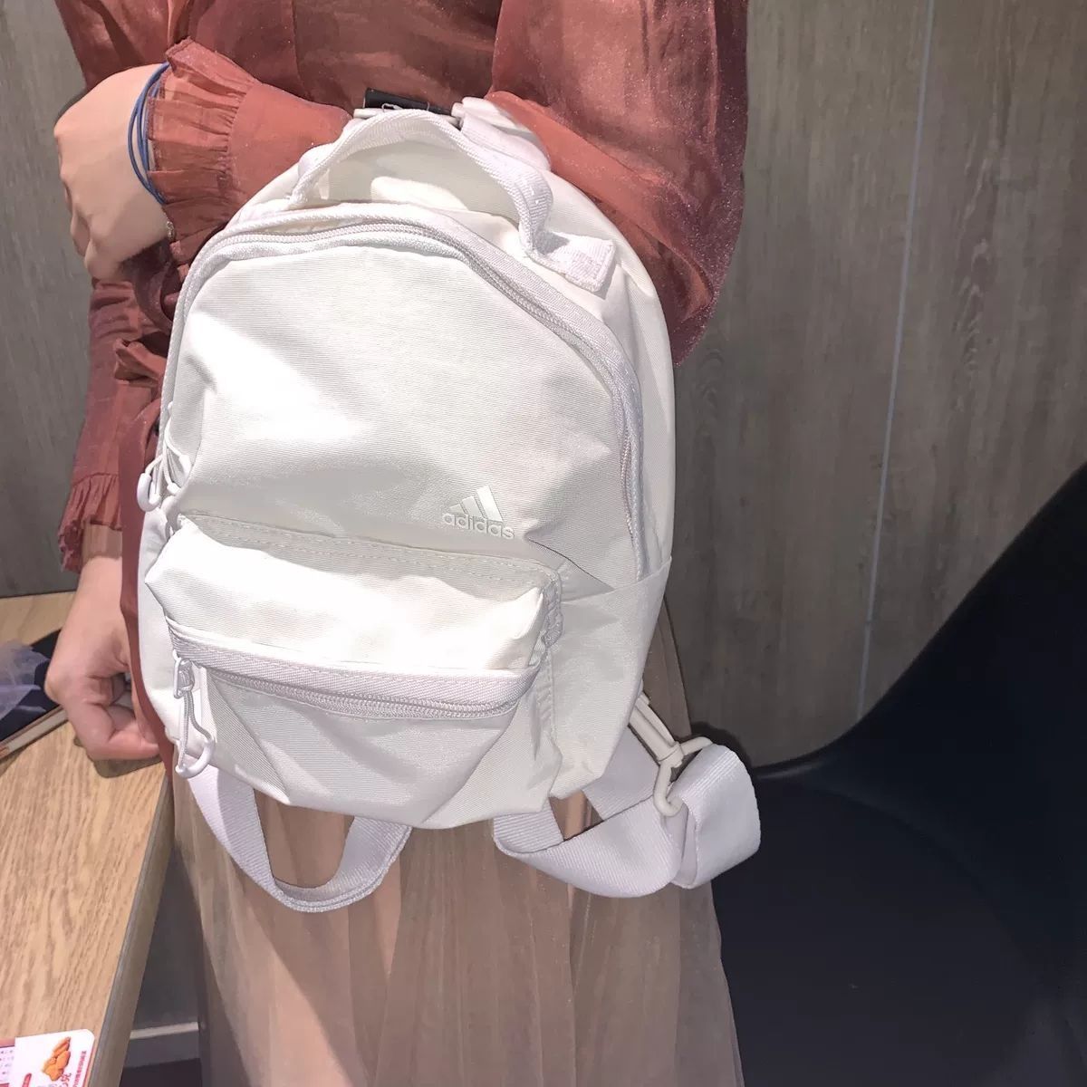 adidas双肩包