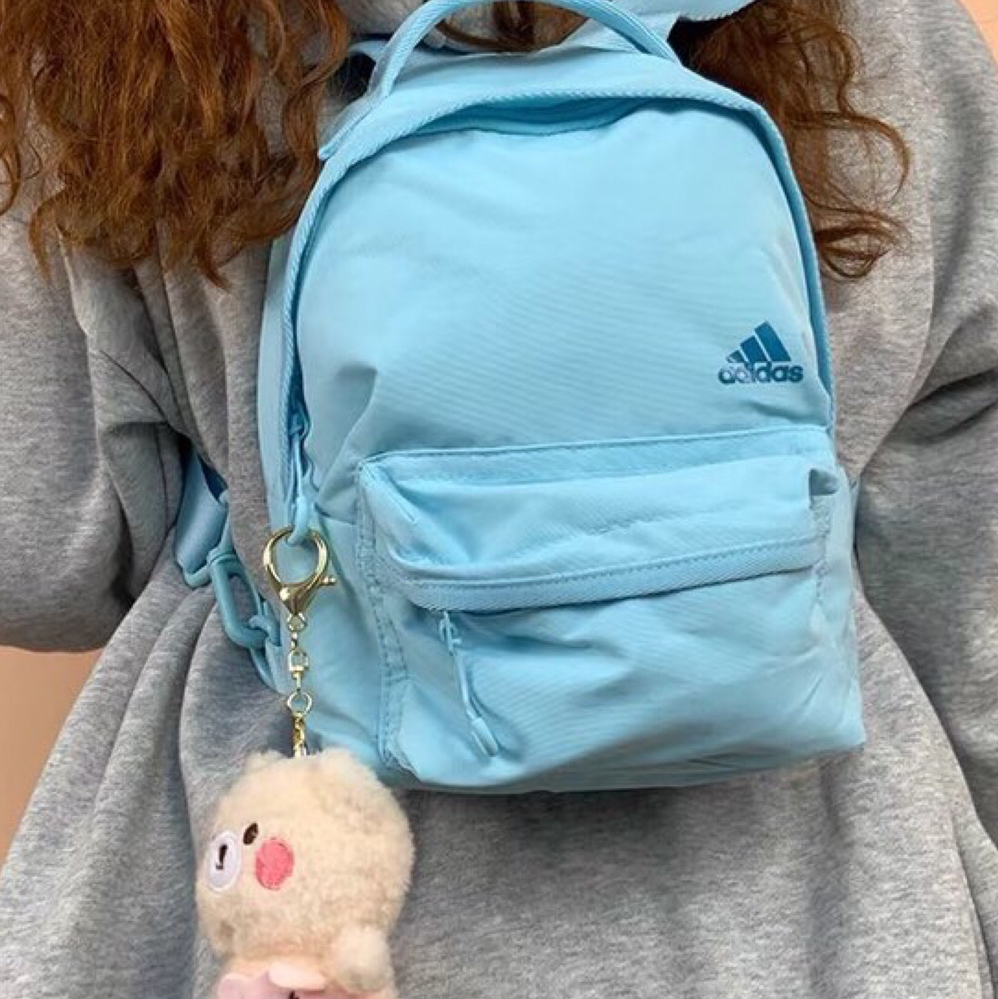 这款Adidas的双肩包也太可爱了😜