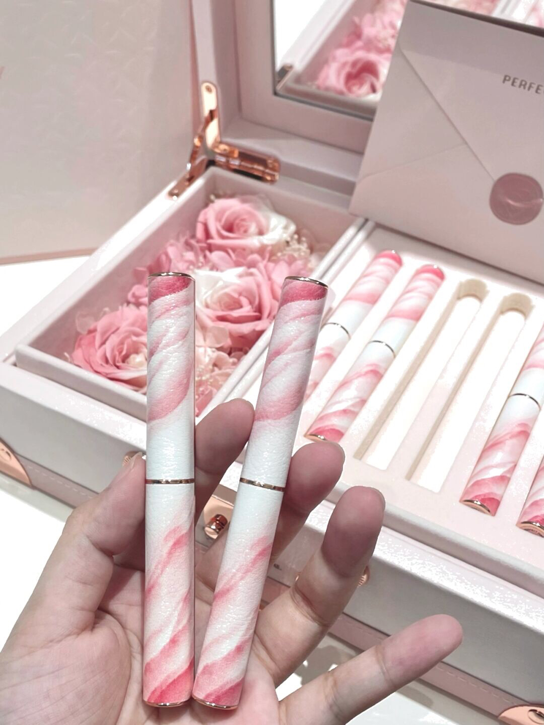 💐浪漫七夕 永生花礼盒太抓我心啦～
