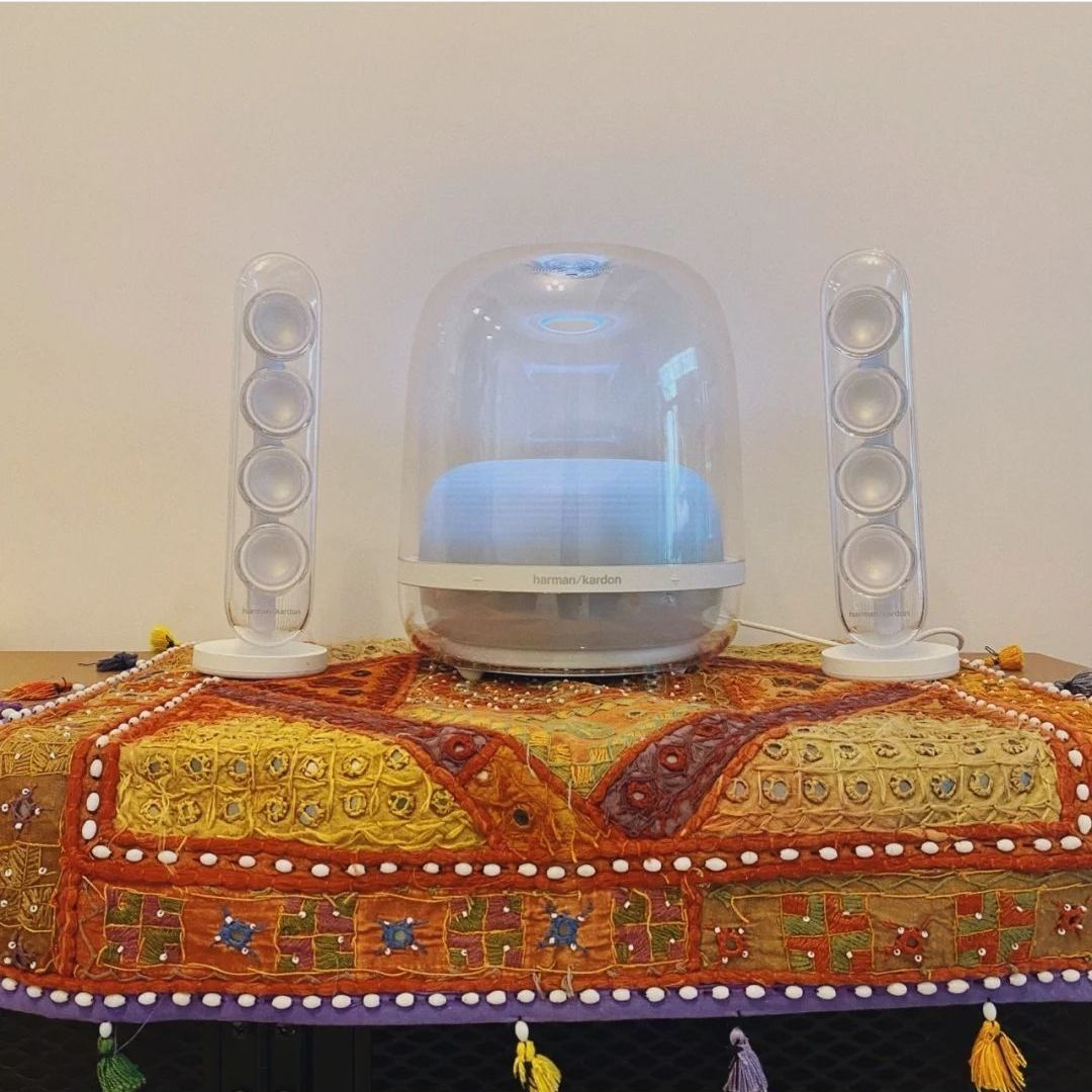 哈曼卡顿 SoundSticks4 无线蓝牙音响🍎