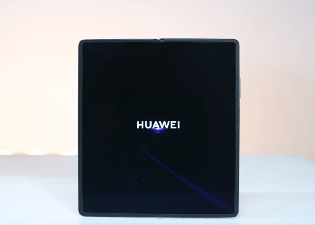 华为 Mate X2一台质感与设计感兼备
