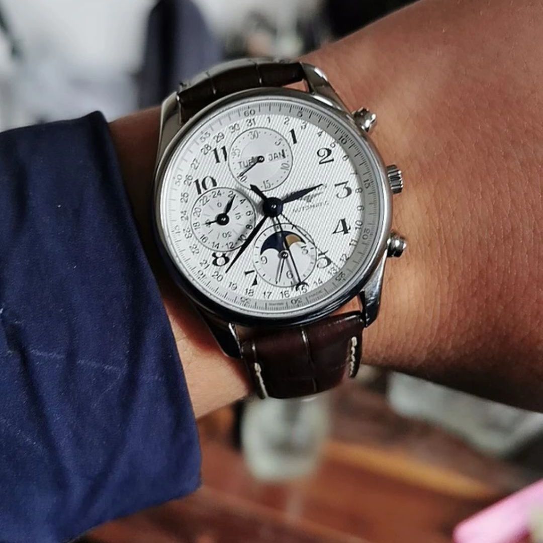 浪琴经典款式手表，非常不错