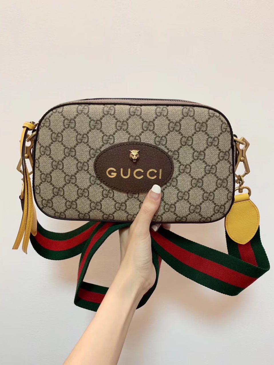 Gucci帆布虎头单肩斜跨相机包📸