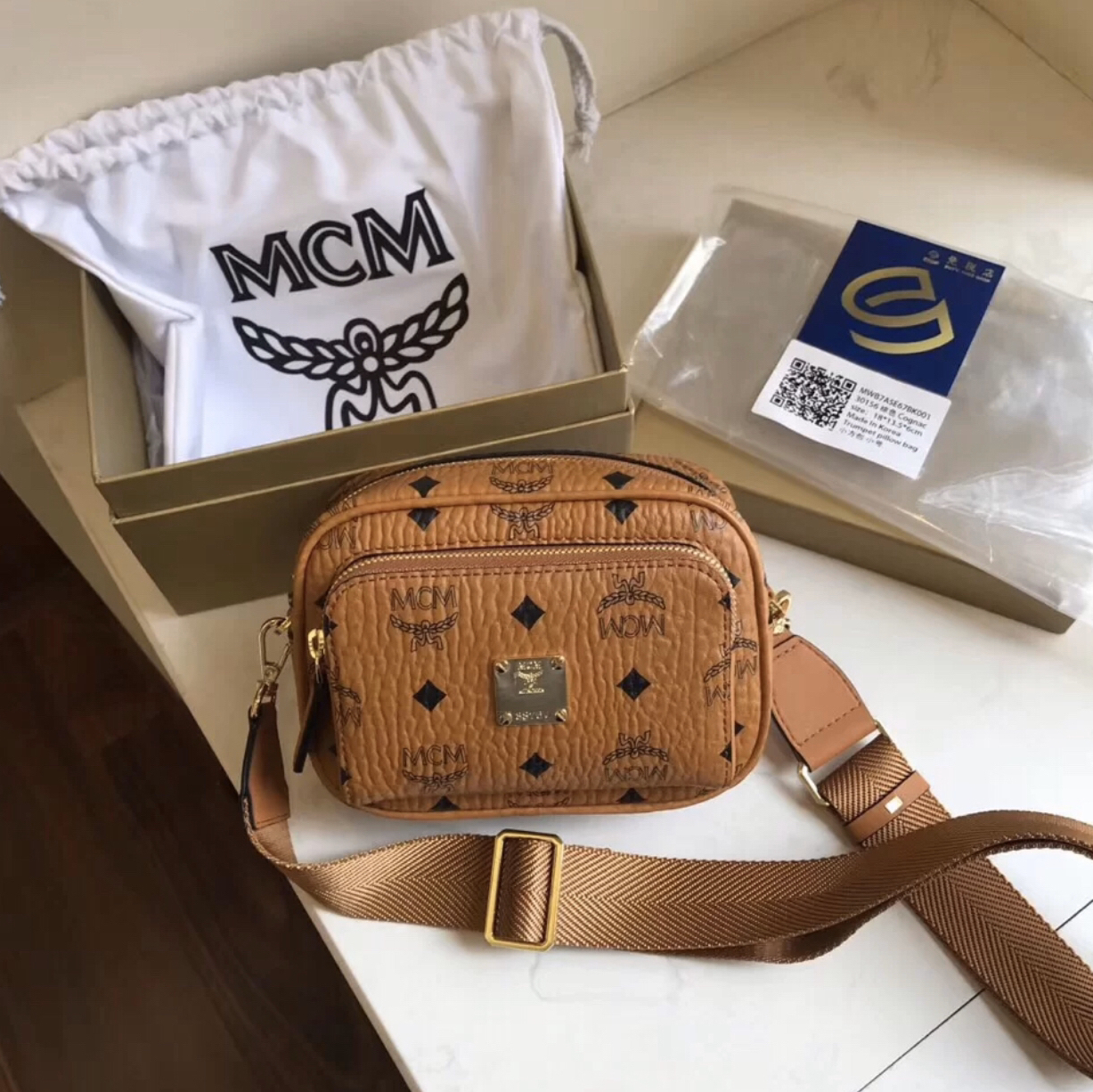 MCM Klassik系列 相机包经典印花单肩斜挎包 分享