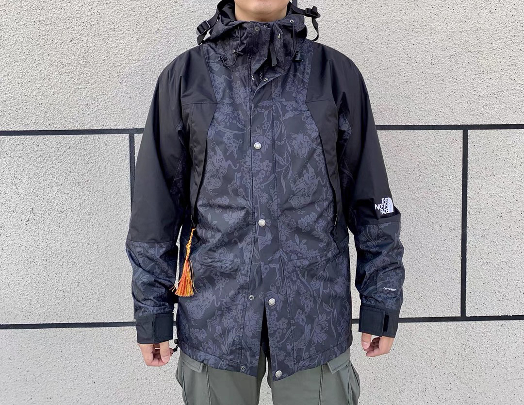 北面冲锋长袖