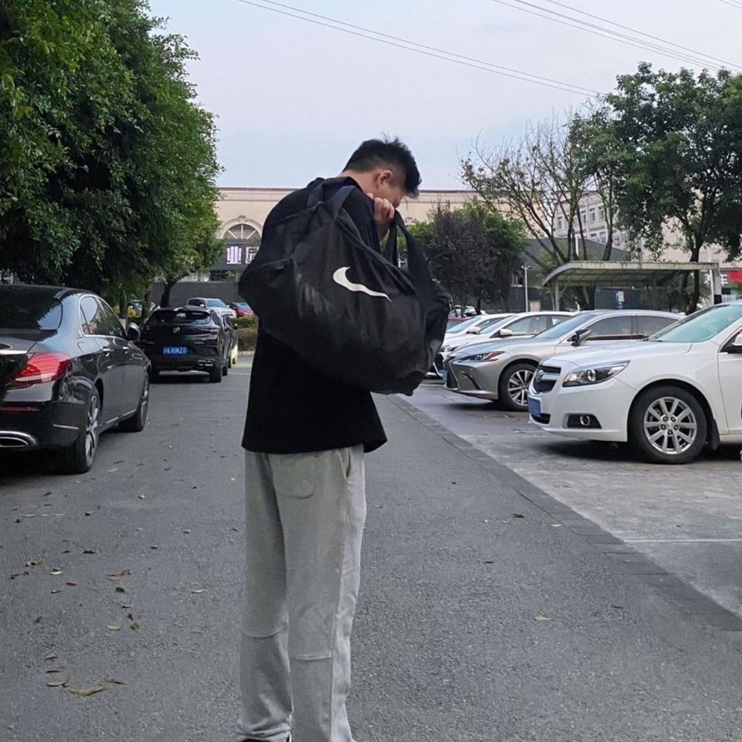 时尚简约健身包包推荐