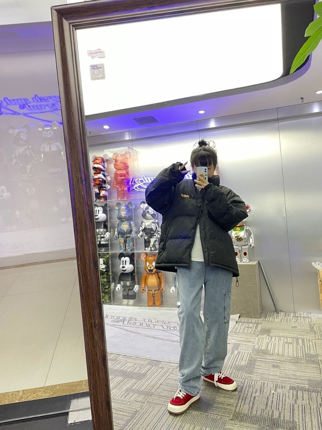 今日穿搭分享/Harsh and cruel 2021AW 街头手绘卡通脏辫金牙黑人小孩棉服分享