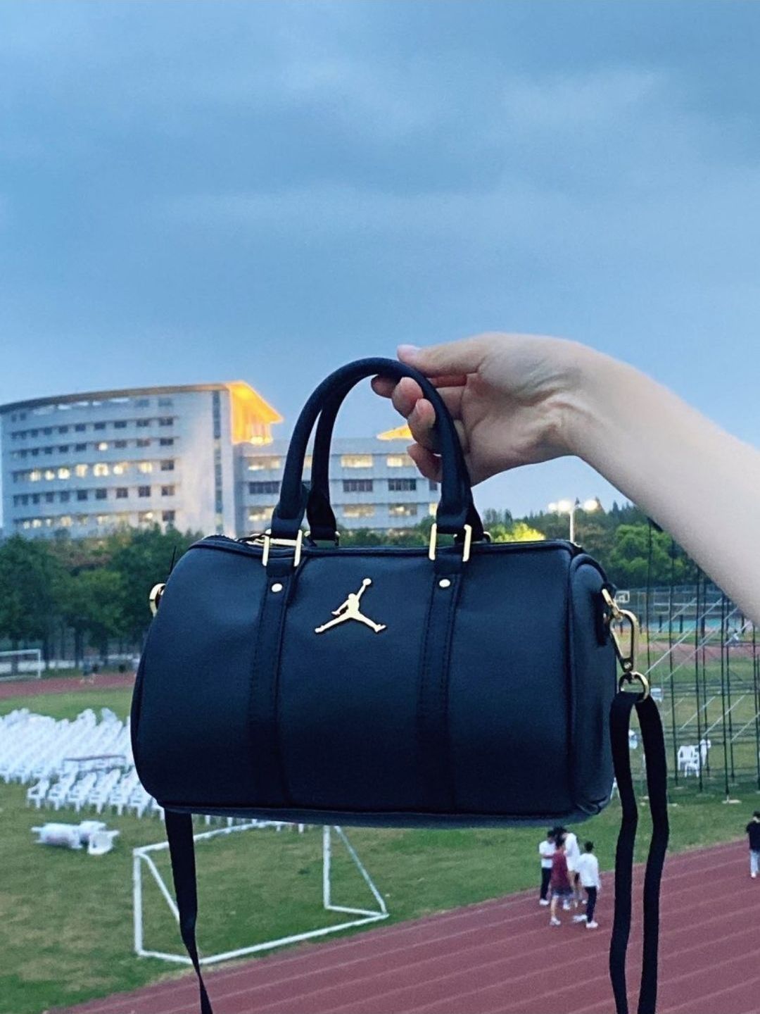 Nike时尚简约手提包分享