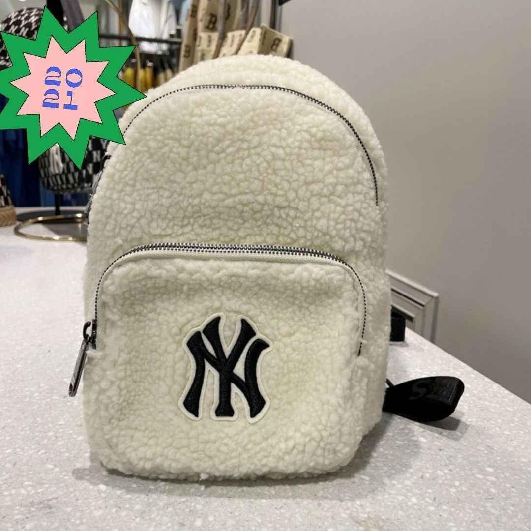MLB羊羔绒双肩包来了