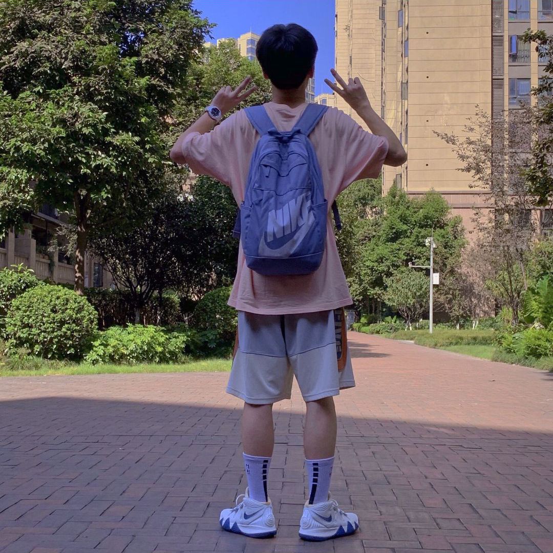 双肩背包分享🥰