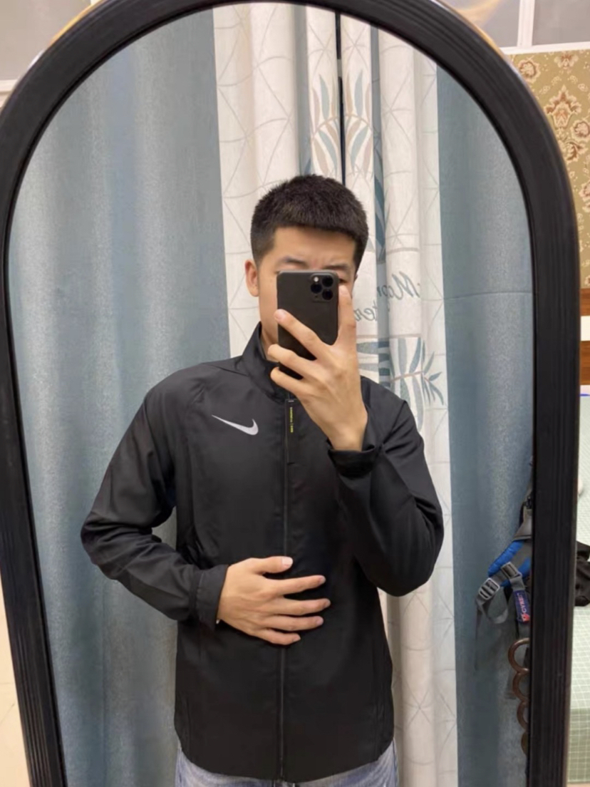Nike Therma 拉链加绒休闲夹克