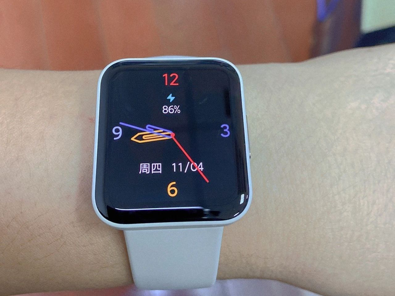 入门款智能手表还得看红米