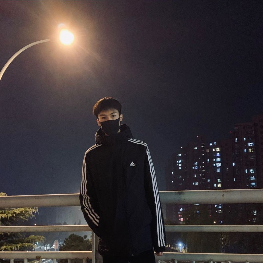 黑色羽绒服种草