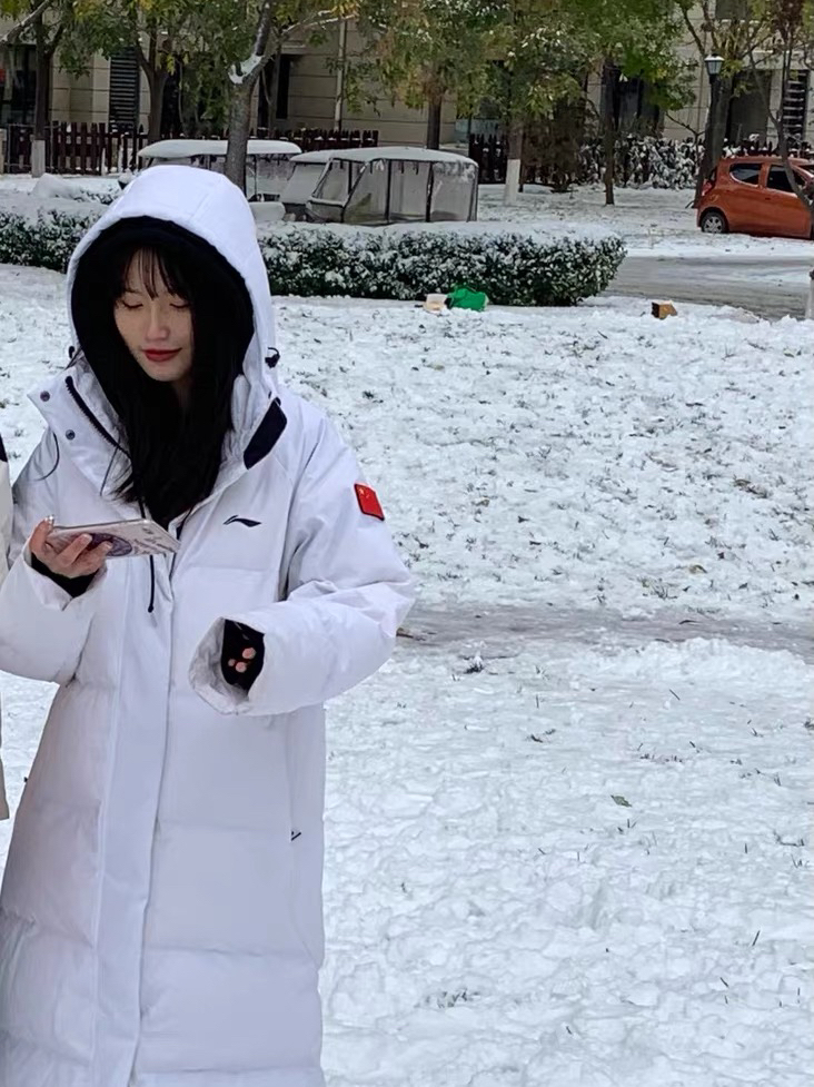 羽绒服冬天分享|潮流的追赶