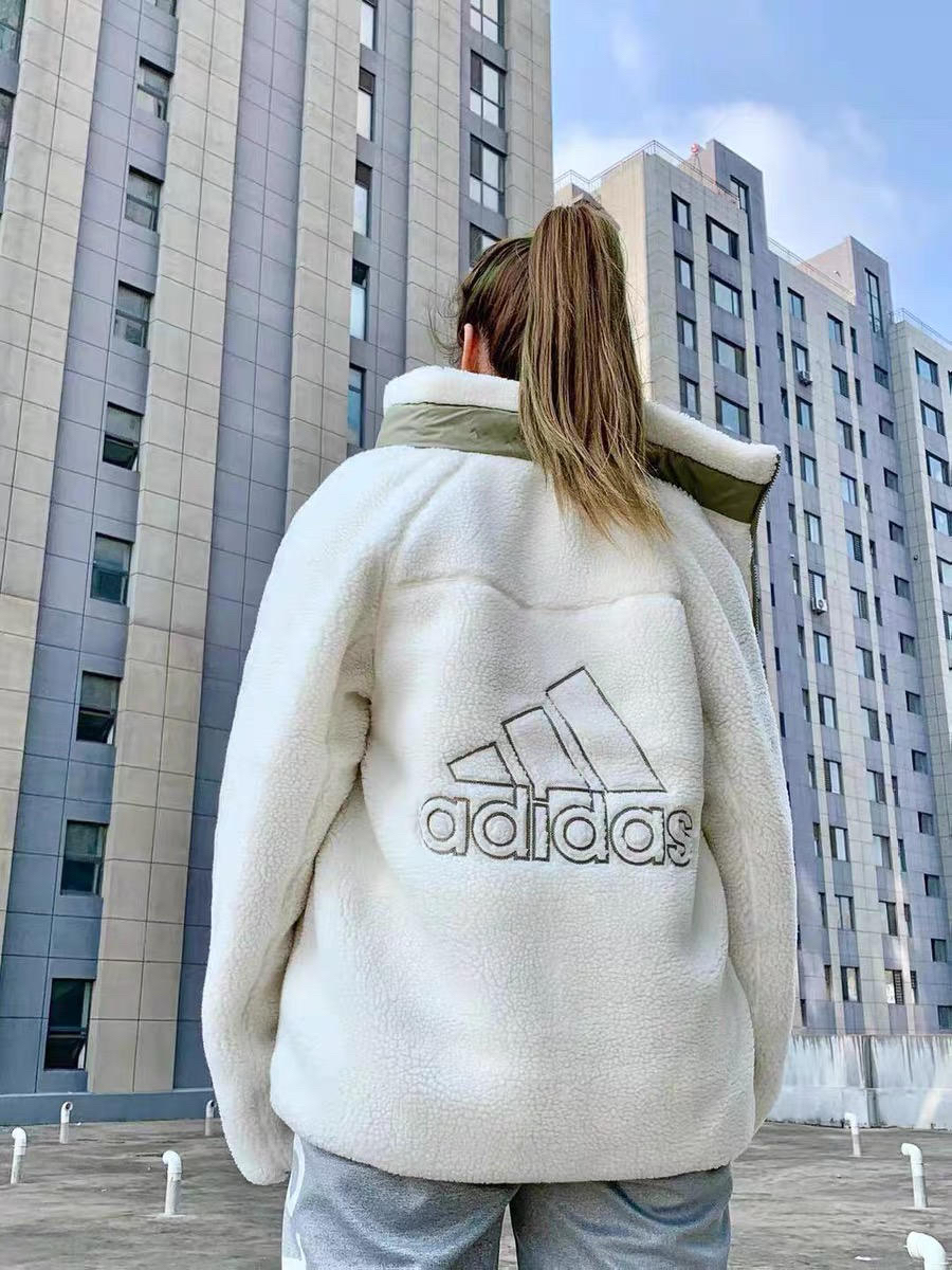 adidas 运动保暖外套棉服