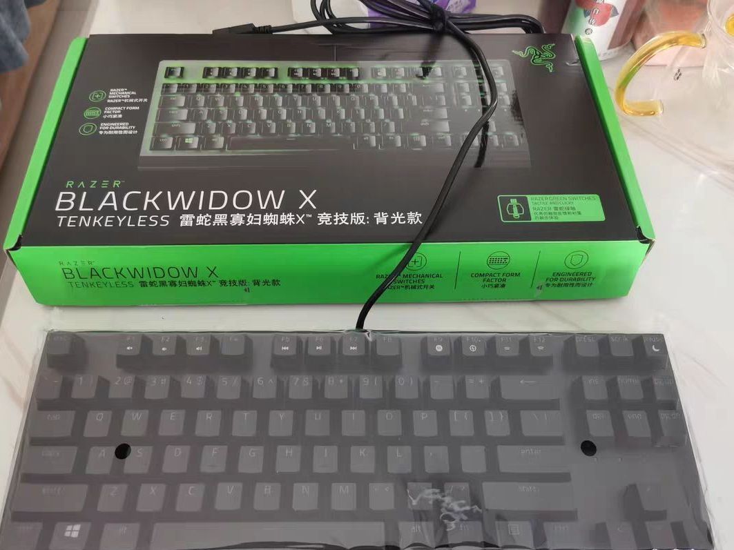 雷蛇机械键盘电竞般的享受！