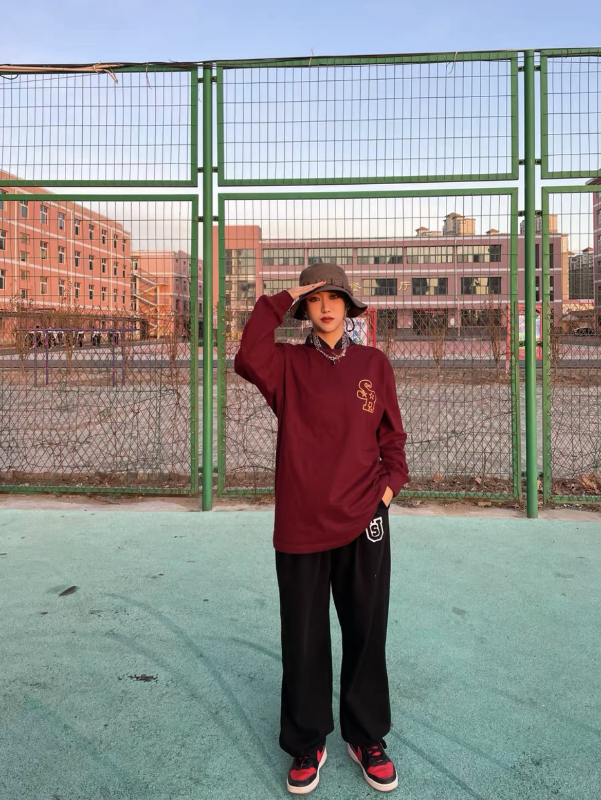 舒适干净的冬季穿搭