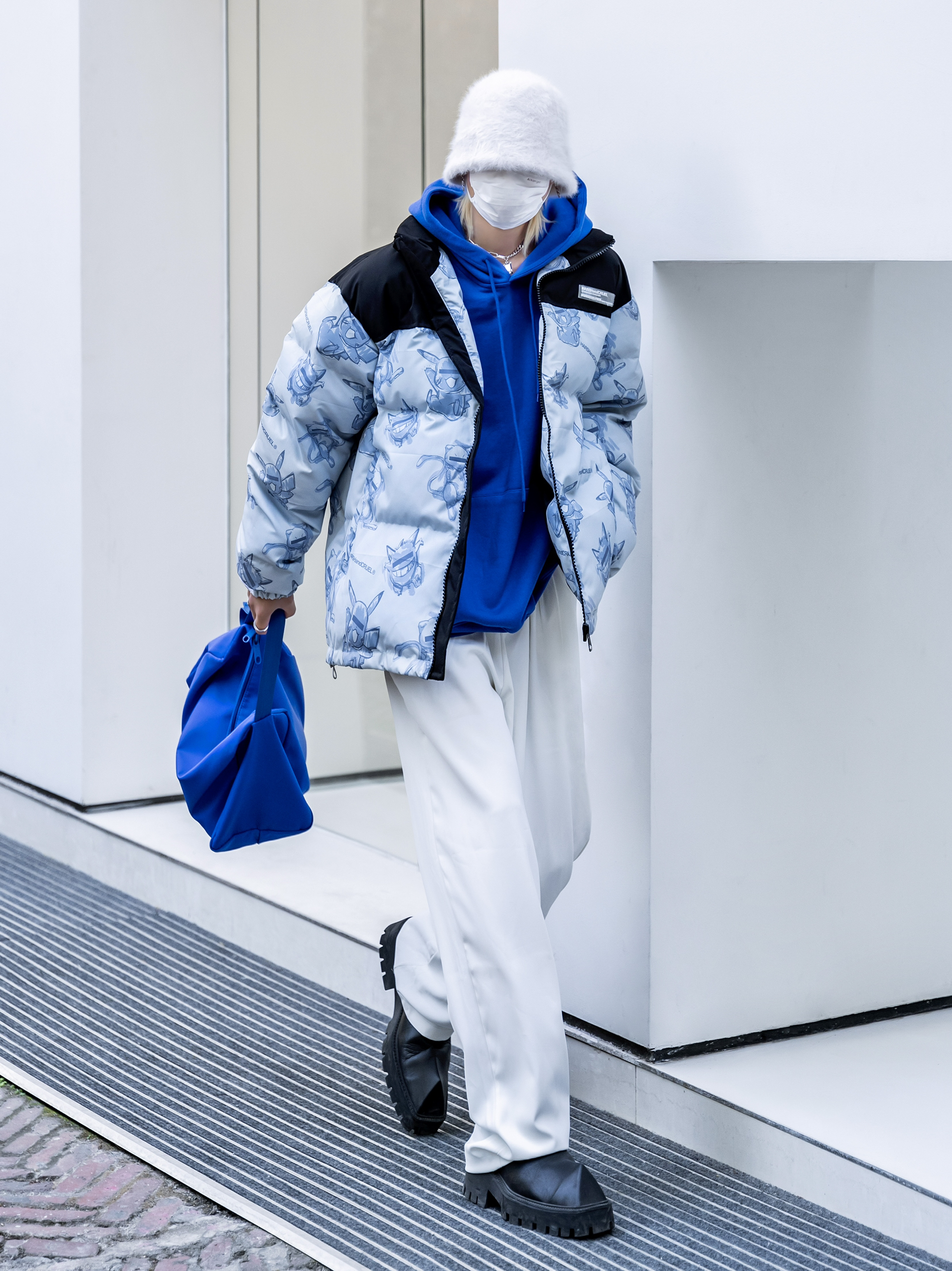 OOTD｜克莱因蓝同色系叠穿高级感