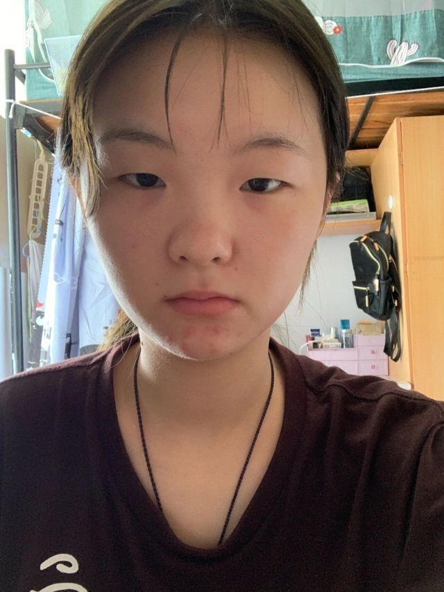 友友们，我指定有那个化妆牛逼症！