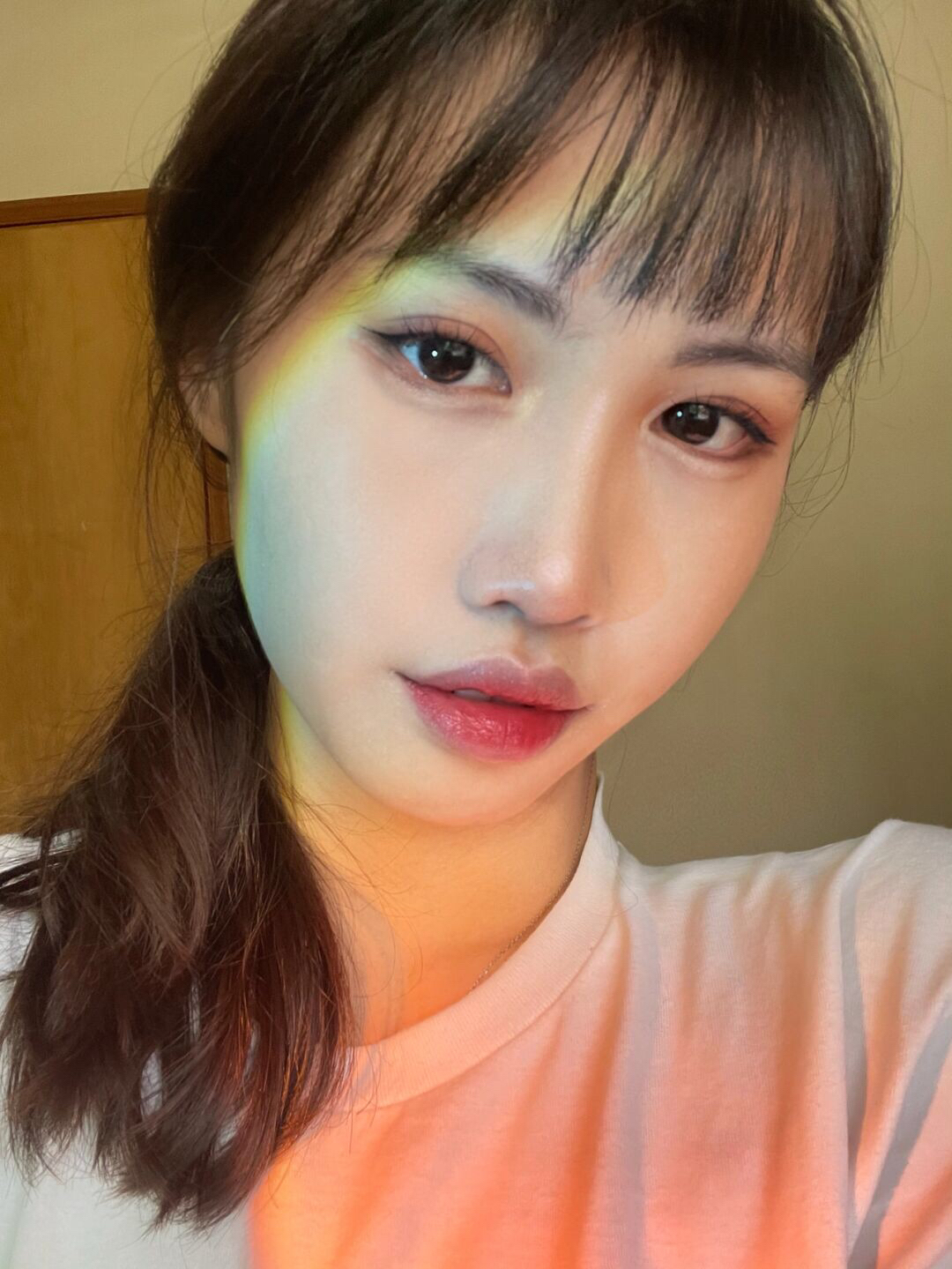 MOTD猫眼式妆容居然一盘搞定？