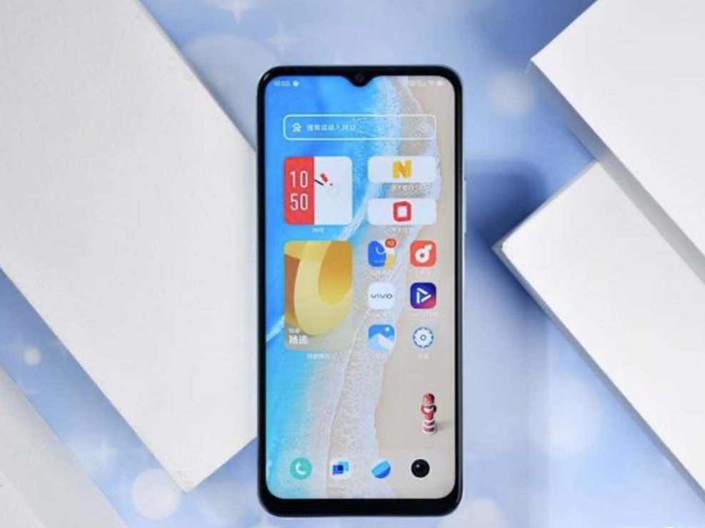 性能小金刚vivo iQOO U5 手机