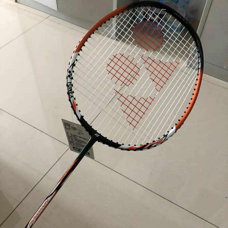颜值与实力共存~~尤尼克斯 锐速系列羽毛球拍