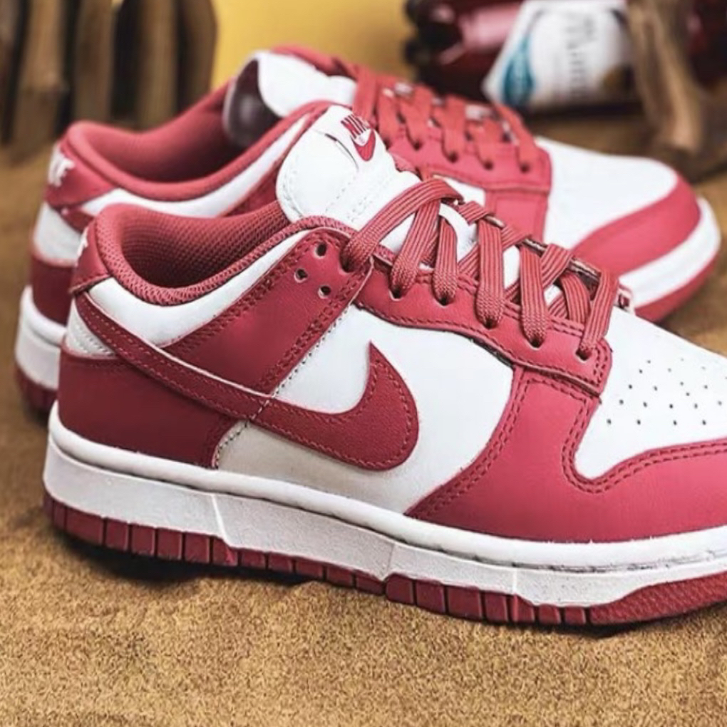 Nike SB 小童系列 荔枝红配色