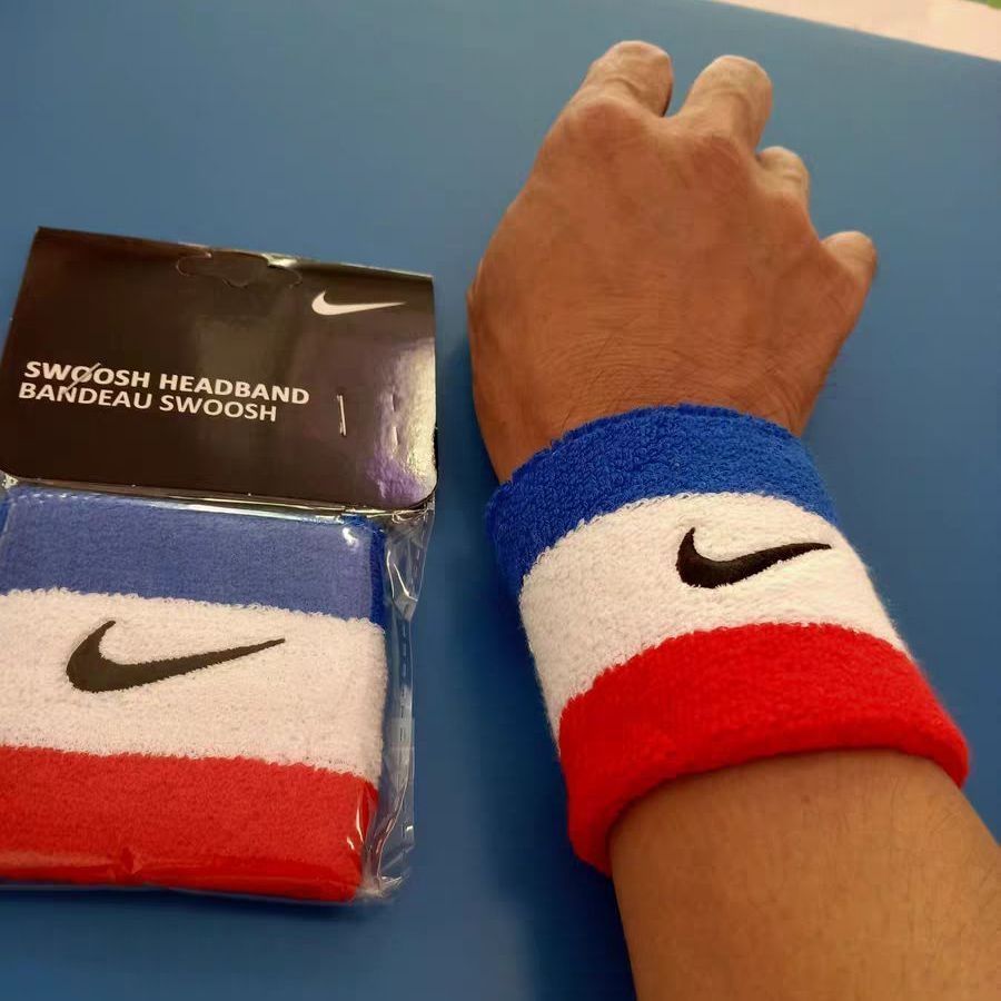 Nike 护腕