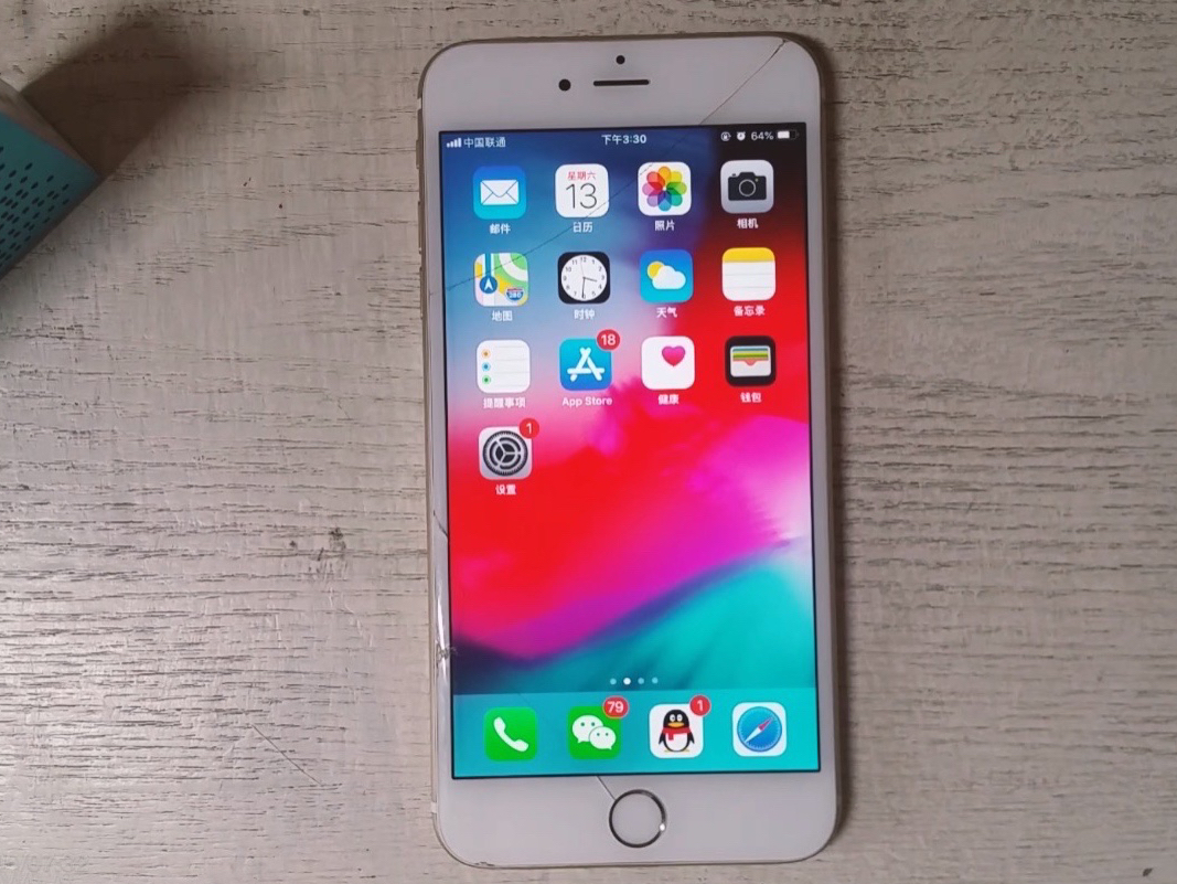 苹果 iPhone 6 Plus到现在还能打！！！