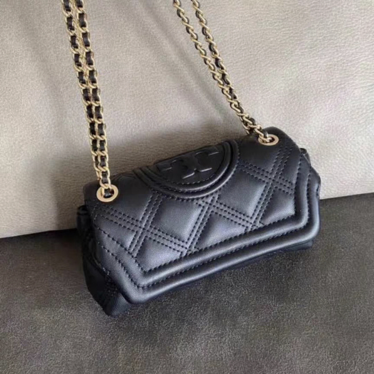 Tory Burch FLEMING迷你羊皮斜挎女包 分享