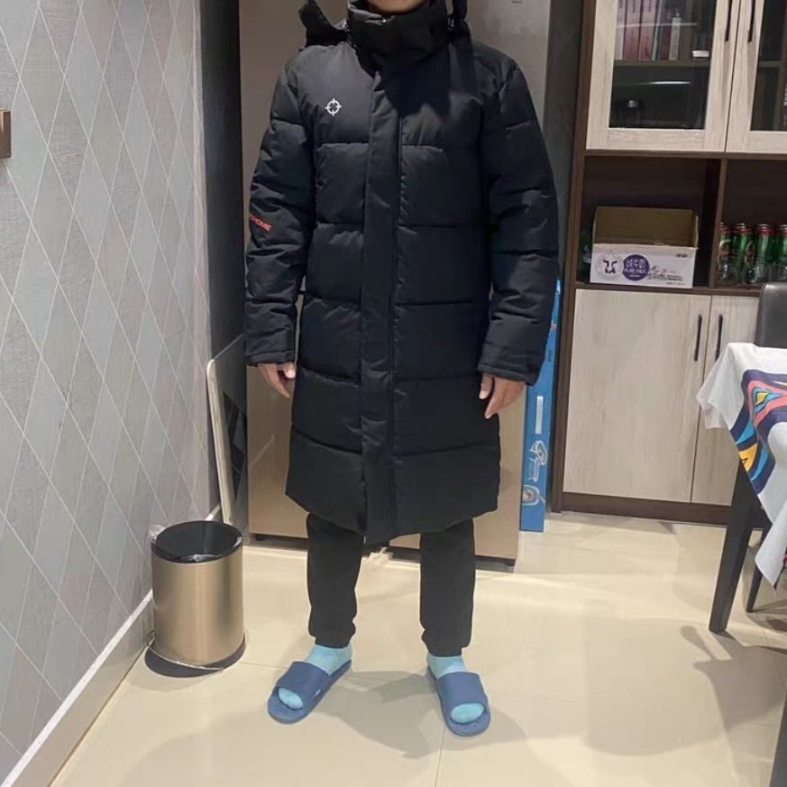 今日分享/准者 休闲舒适运动防风连帽夹克外套分享